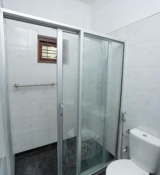 标准间, Little Villa Tourist Inn