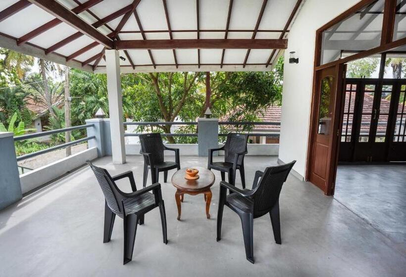 标准间, Little Villa Tourist Inn