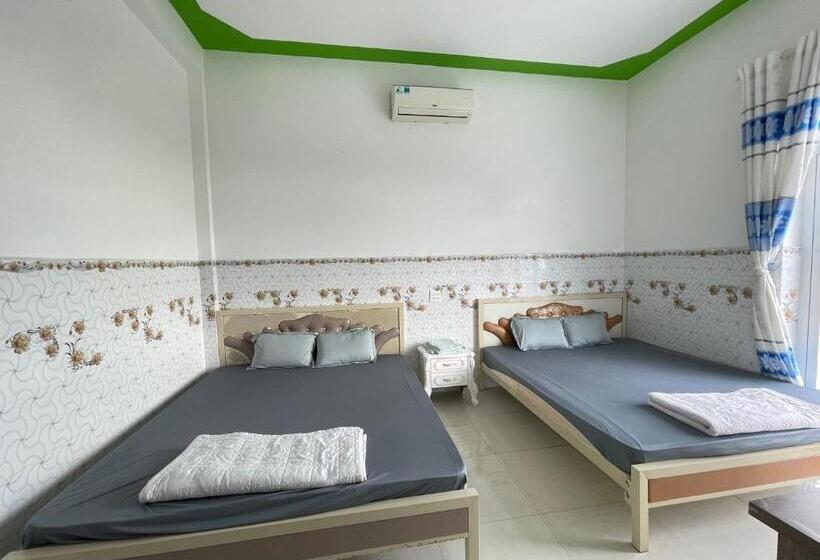 اتاق استاندارد چهار تخته, Nhà Nghỉ Diễm Thuý