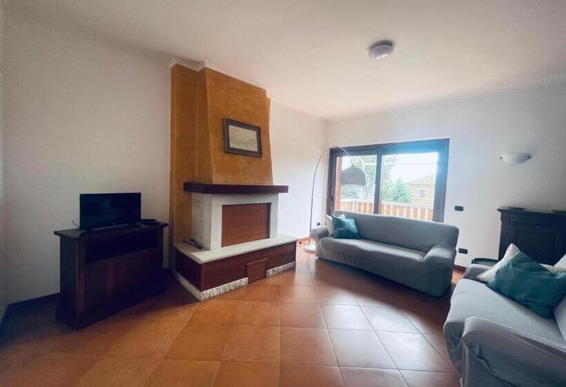 اتاق استاندارد با تخت بزرگ, Villetta Home Castelli Apartments