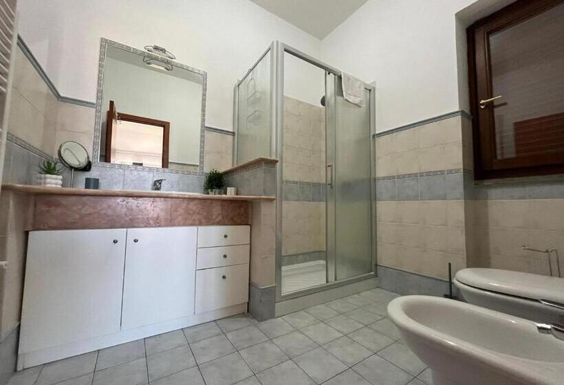 اتاق استاندارد با تخت بزرگ, Villetta Home Castelli Apartments