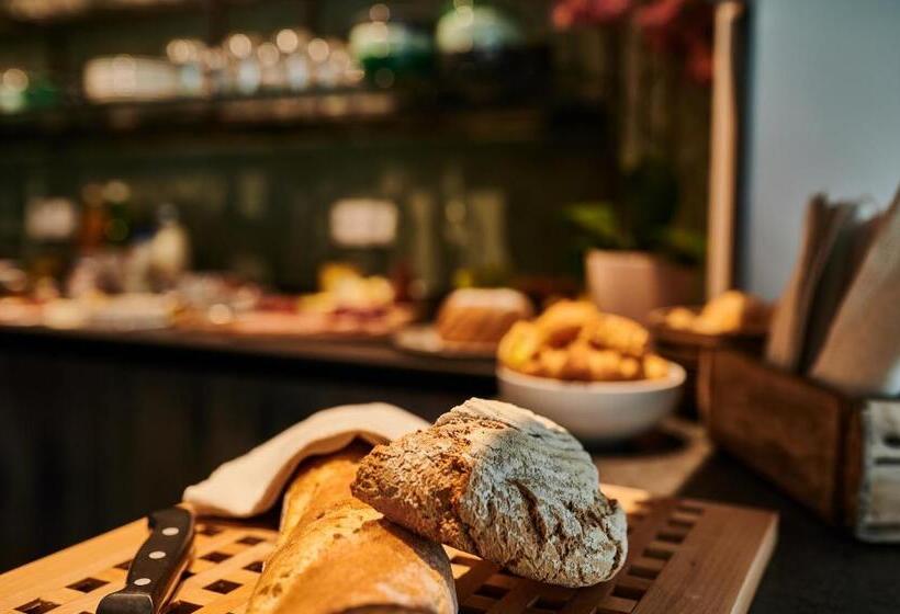 سوئیت با بالکن, Premium B&b Chalet Evi