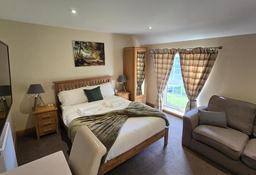 Family Suite, The Star Inn, Weaverthorpe