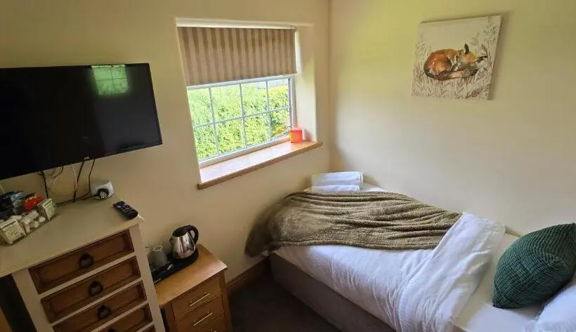 庭の見えるシングルルーム, The Star Inn, Weaverthorpe