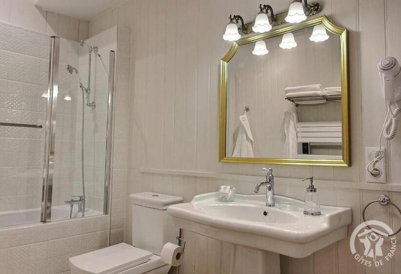 اتاق خانوادگی, Guest House Saint Yves