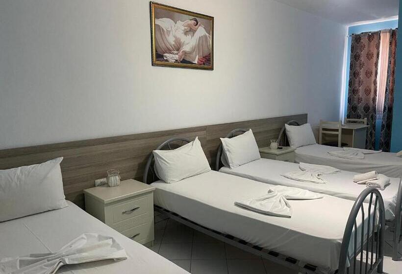 Quarto Familiar, St Pauli