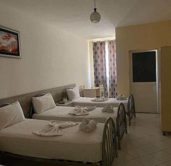 Quarto Familiar, St Pauli