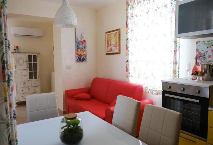 شقة غرفة واحدة مطلة على حمام السباحة, Agriturismo Borgo Delle Rose