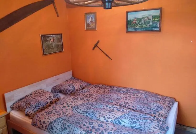 テラス付きスタンダードルーム, Charmantes Western Zimmer Mit Veranda Auf Dem Raihof