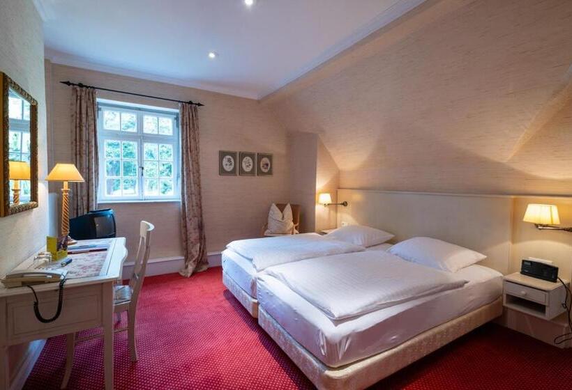 标准间, Diedrichshof