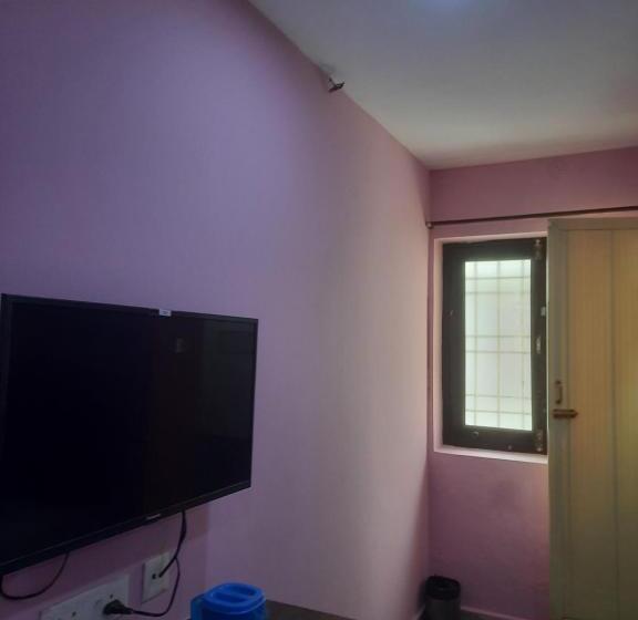 اتاق لوکس خانوادگی, Skyway Rooms