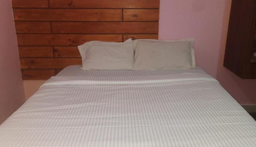 اتاق استاندارد, Skyway Rooms