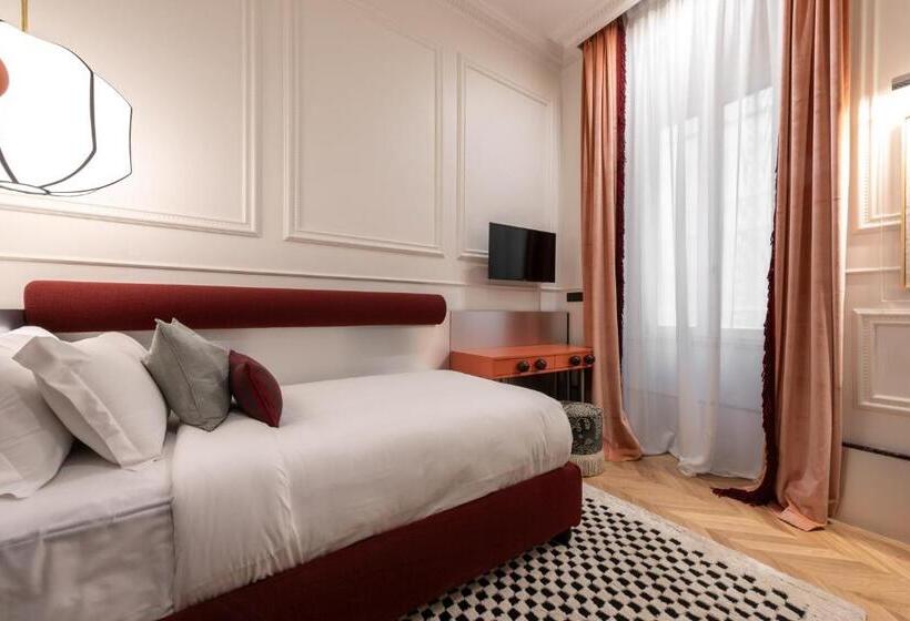 اتاق استاندارد یک نفره, The Couper Umiltà