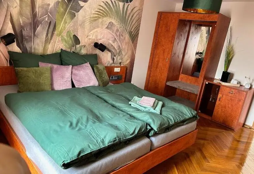 スタンダードルーム, Pension Faulpelz Doppelzimmer Flora