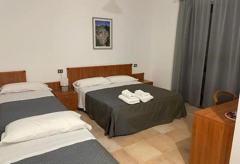 ４ベッドルームクラシックタイプ, La Locanda Del Brigante