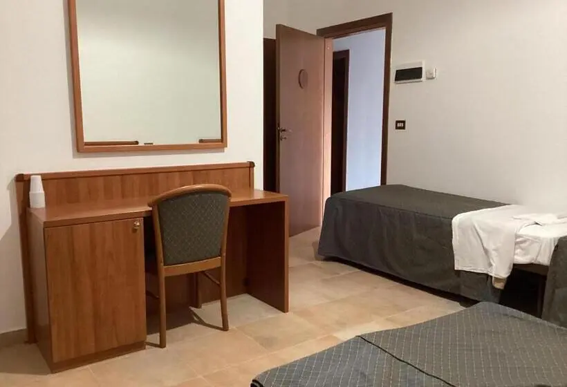 ４ベッドルームクラシックタイプ, La Locanda Del Brigante