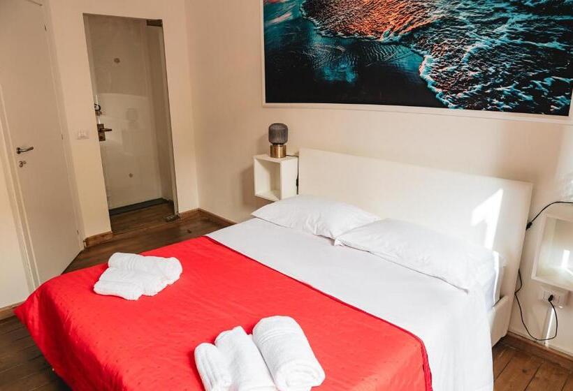 Quarto superior, Sea House