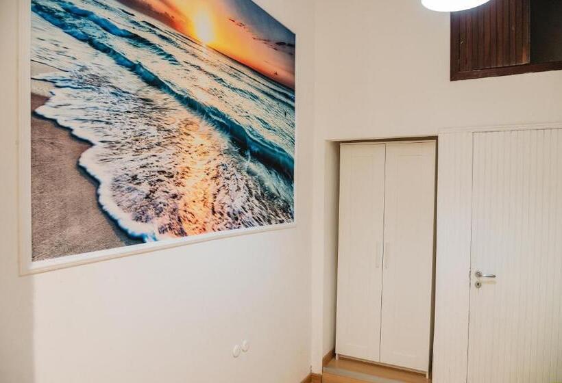 Quarto Quádruplo Standard, Sea House