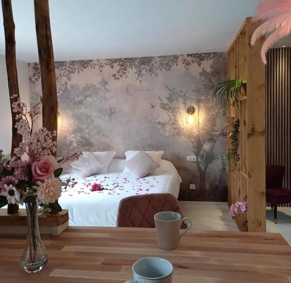 キングサイズベッドのスタンダードルーム, Bélénos   Suites & Spa