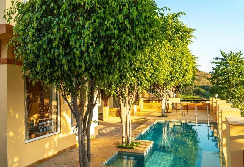 Вилла 2 Спальни, Unvr A Peace Full Farmhouse Resort Udaipur