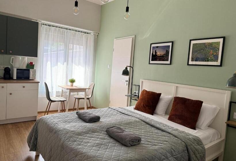 סטודיו סטנדרט, מיטה זוגית, Kastélykert Vendégház Tata