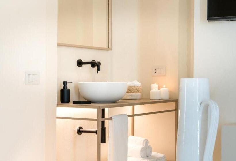 Suite with Terrace, New Opening   Palazzo Gasparino Suites