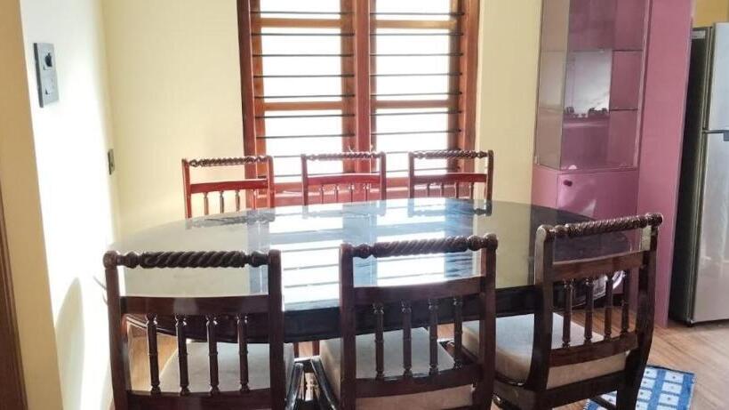 اتاق خانوادگی, Texas Heritage Guest House 4 Bedrooms