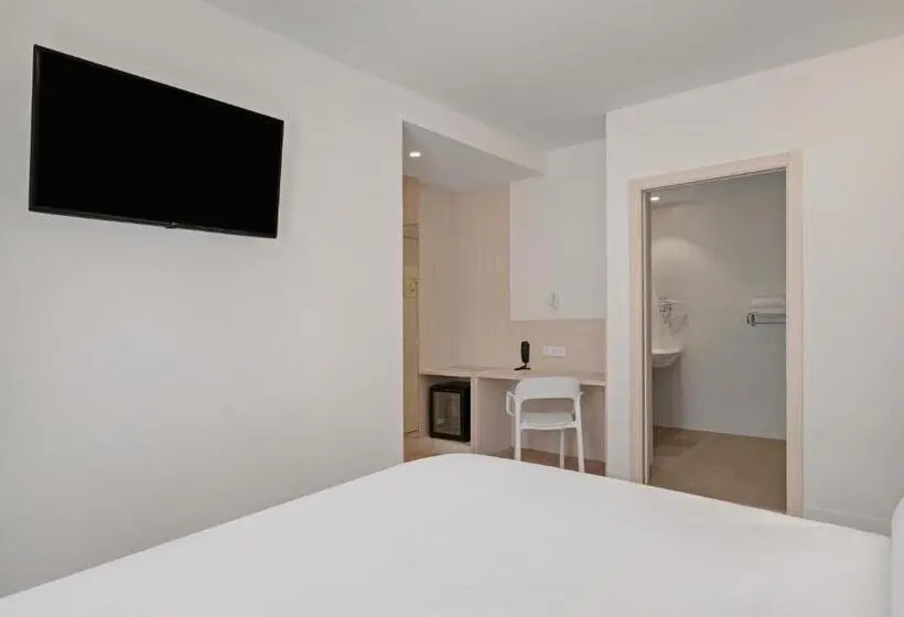 スタンダードルーム, B&b Hotel Santiago Milladoiro