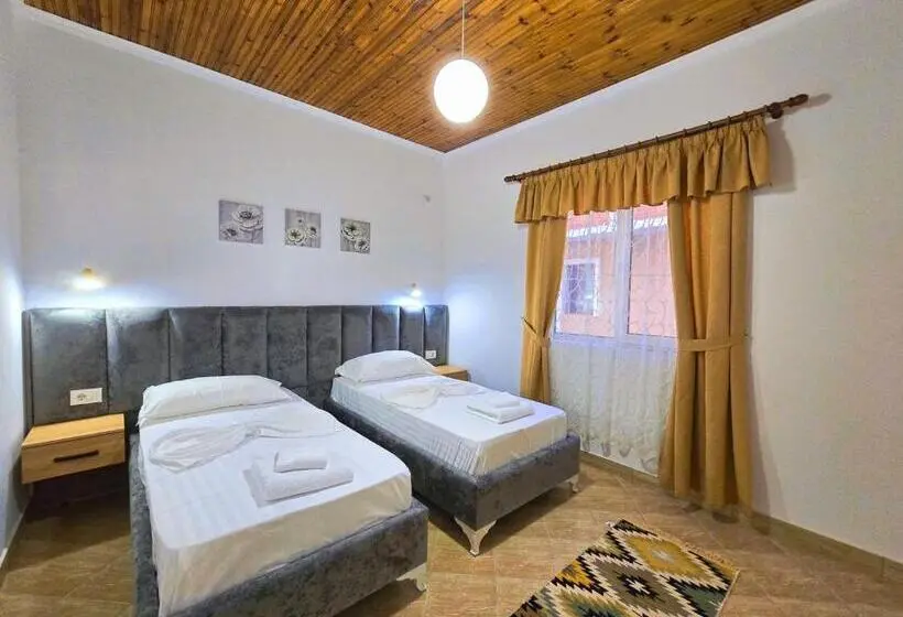 اتاق استاندارد چهار تخته, Enma Rooms