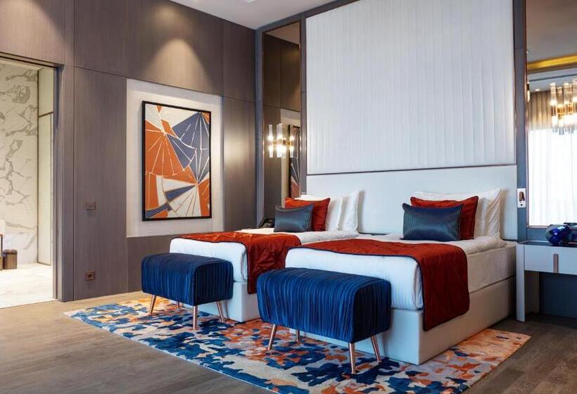 سوئیت پرزیدنت, Karavansaray Turkistan Family Hotel   Flying Theatre Access