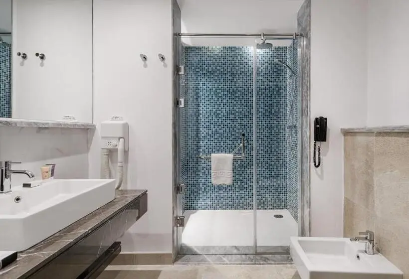 اتاق استاندارد با تخت بزرگ, The G Hotel Einbay