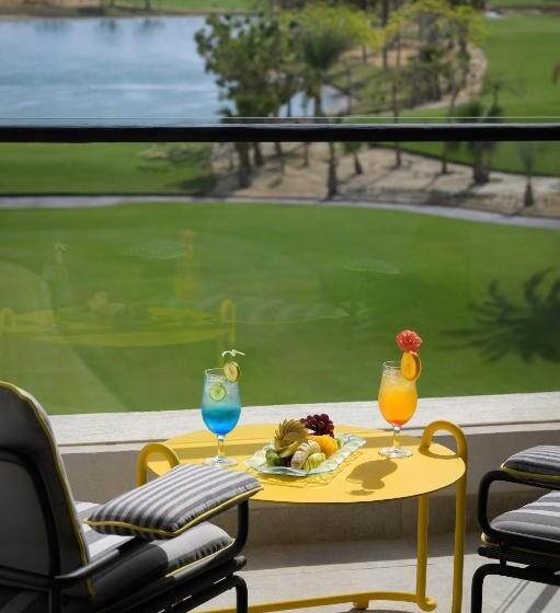 اتاق لوکس با تخت بزرگ, The G Hotel Einbay