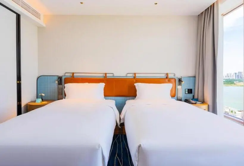 Standard-huone Järvinäkymä, Echarm Hotel   Wuhan Jingkai Yongwang Sports Center