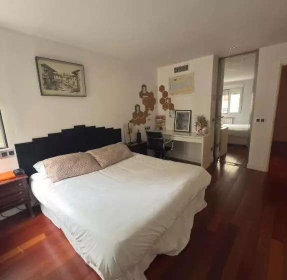 اتاق استاندارد, Habitación Amplia Con Baño A 5 Min Retiro
