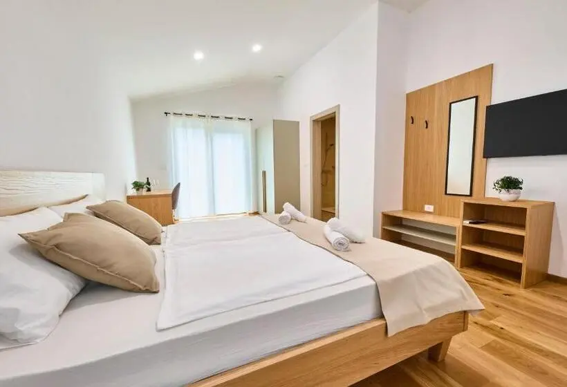 اتاق استاندارد با بالکن, Bric Wine & Relax