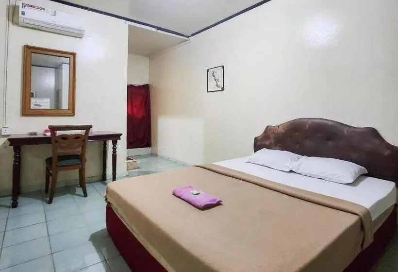 اتاق خانوادگی, Tanjung Pinang Jaya Redpartner