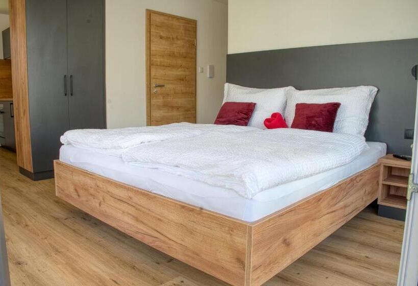 اتاق لوکس, Myquartier City Chalets