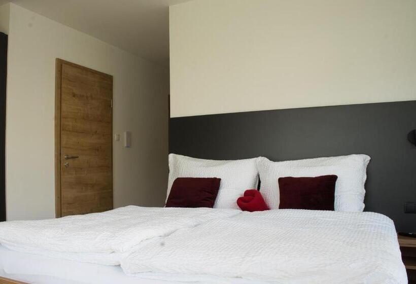 اتاق لوکس, Myquartier City Chalets