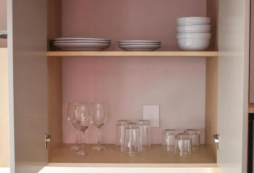 デラックススイート, Nayfer Suites