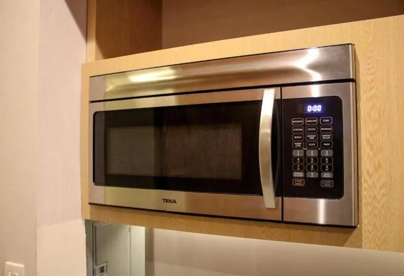 デラックススイート, Nayfer Suites