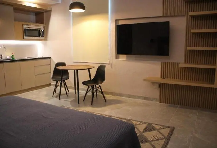 スイート, Nayfer Suites