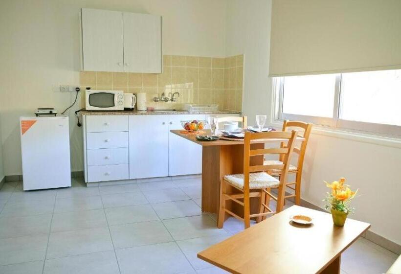 Appartamento Familiare 1 Camera da Letto, S Sari Flats