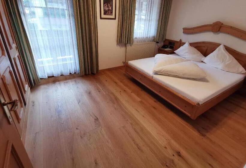 ファミリーステューディオ, Haus Garden