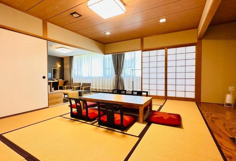 جناح عائلي, Global Resort Nukui