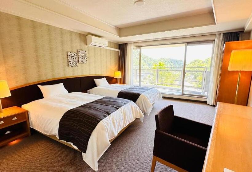 جناح ديلوكس, Global Resort Nukui