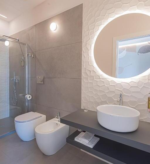 高级单人间, Le Fare