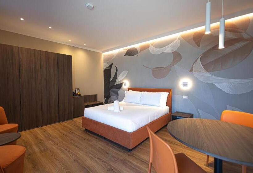 高级大房间, Le Fare