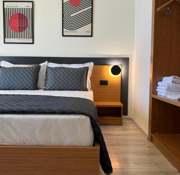 غرفة قياسية, Orb Inn