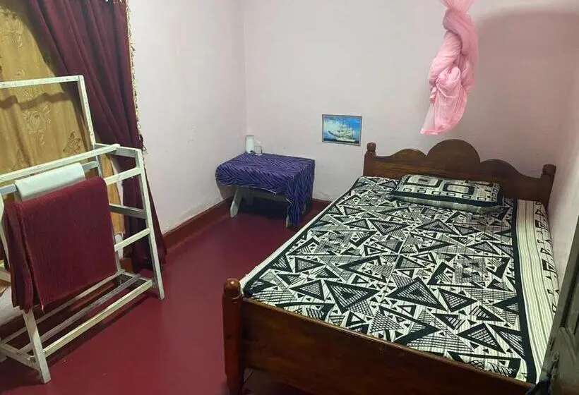 エコノミールーム, Ambalama Hostel