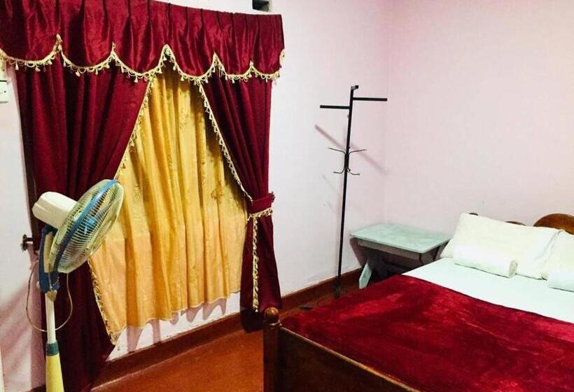 غرفة إقتصادية, Ambalama Hostel